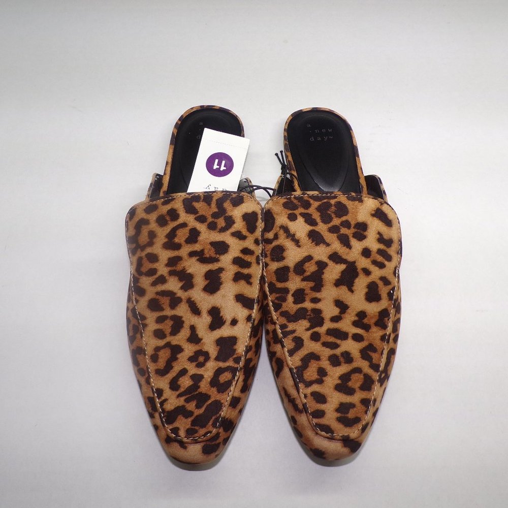 Cardi Leopard Print Mules